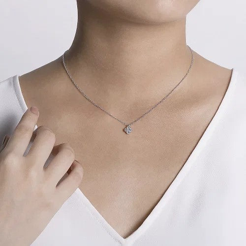 14K White Gold Fashion Necklace