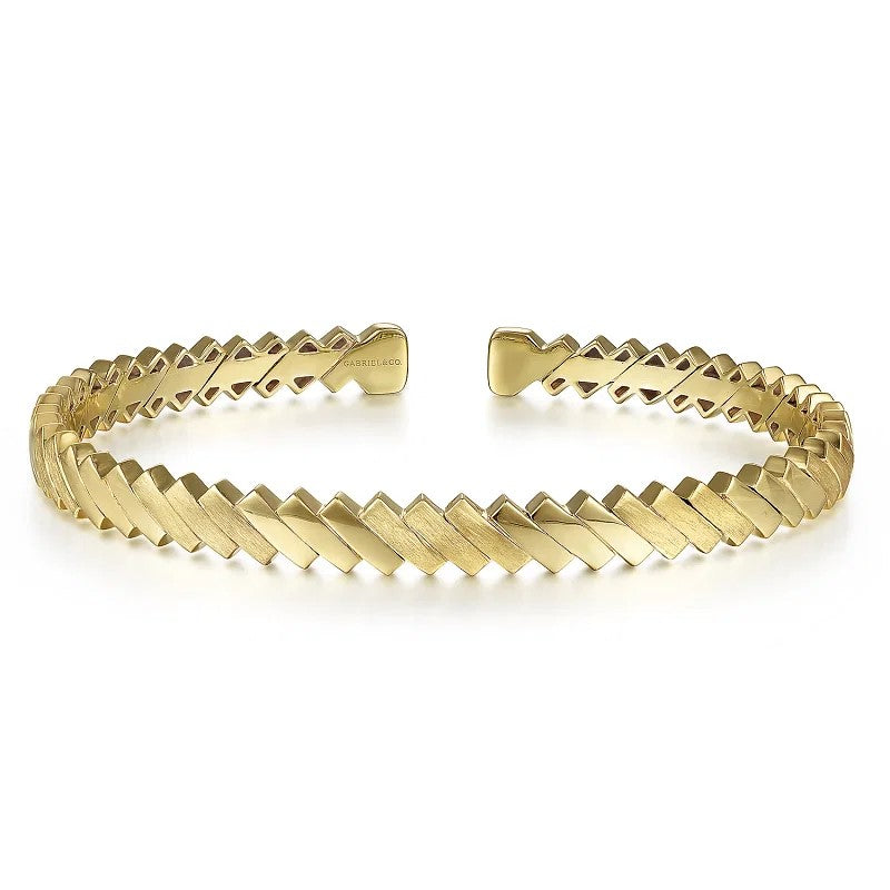 14K Yellow Gold Plain Demure Bangle