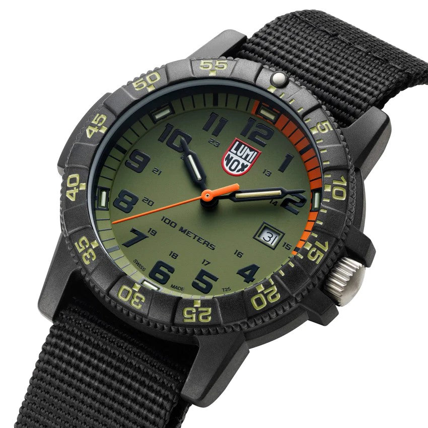 Leatherback Sea Turtle Giant Outdoor Watch, 44 mm