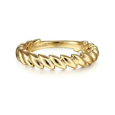 14K Yellow Gold Tilted Leaf Ring