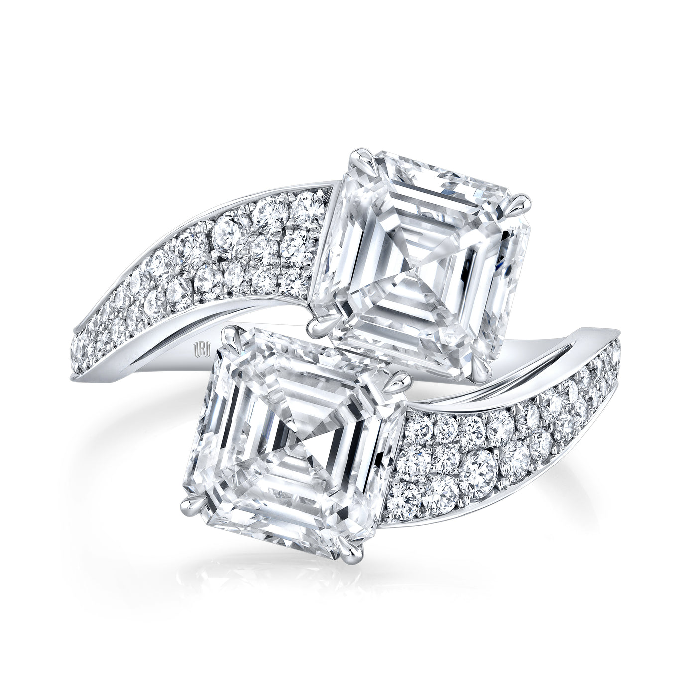 Asscher-Cut Diamond Bypass Ring in Platinum