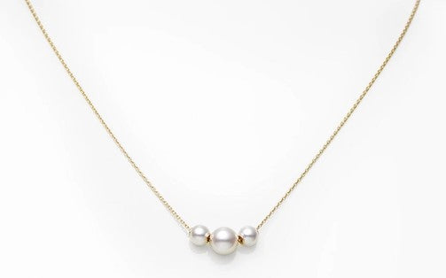 Pearls in Motion Akoya Cultured Pearl Pendant in 18K Yellow Gold