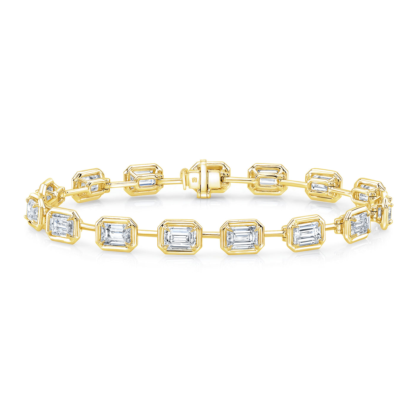 Emerald-Cut Diamond Bar Bracelet in 18kt Yellow Gold