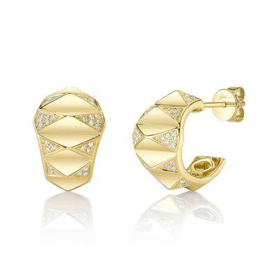 0.16CT DIAMOND PYRAMID GEO CUT HUGGIE EARRING