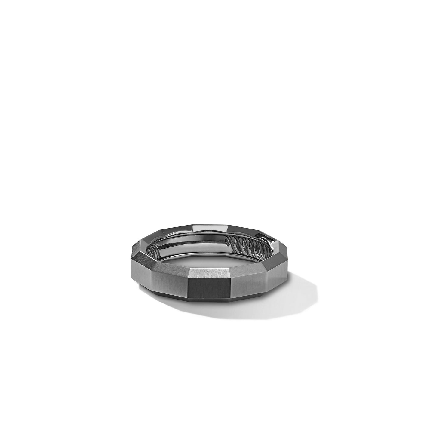 Faceted Band Ring in Grey Titanium\, 6mm