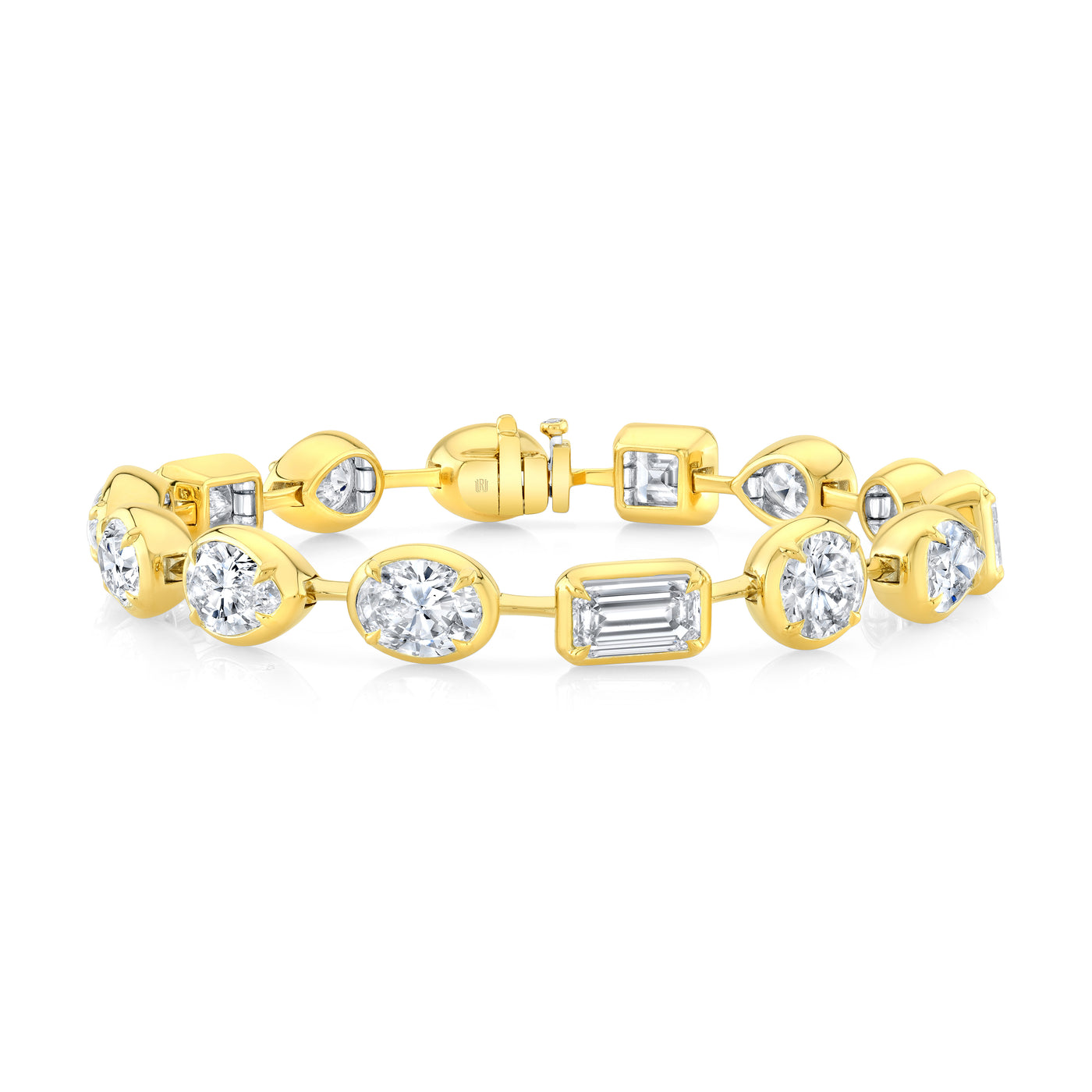 Multi-Shape Diamond Bar Bracelet in 18kt Yellow Gold