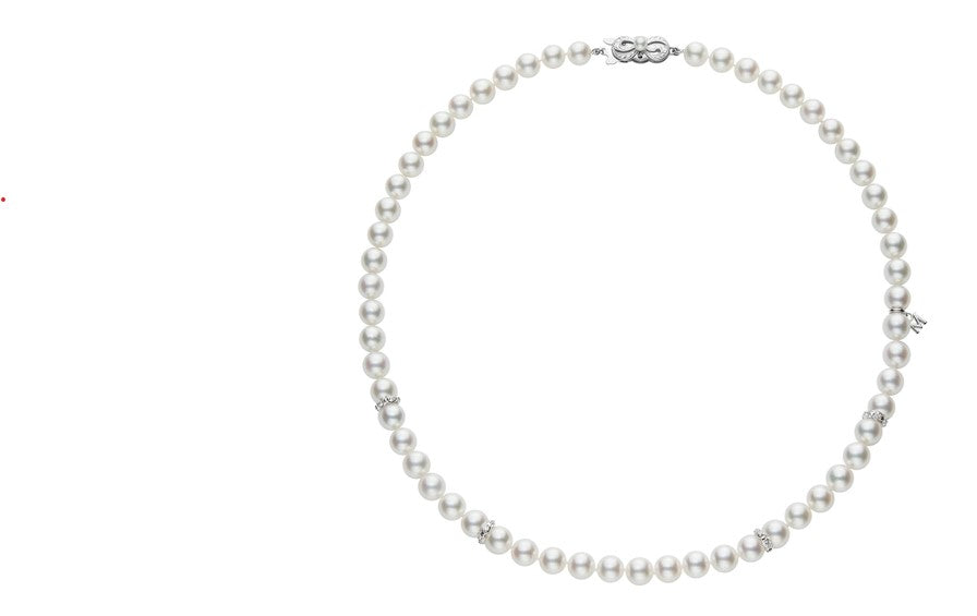 18" Akoya Pearl Necklace with 0.52cttw diiamonds